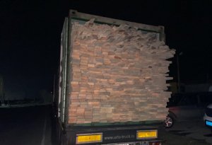 В Темрюкском районе полицейские пресекли незаконную перевозку древесины
